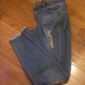 Cute cropped ankle denim